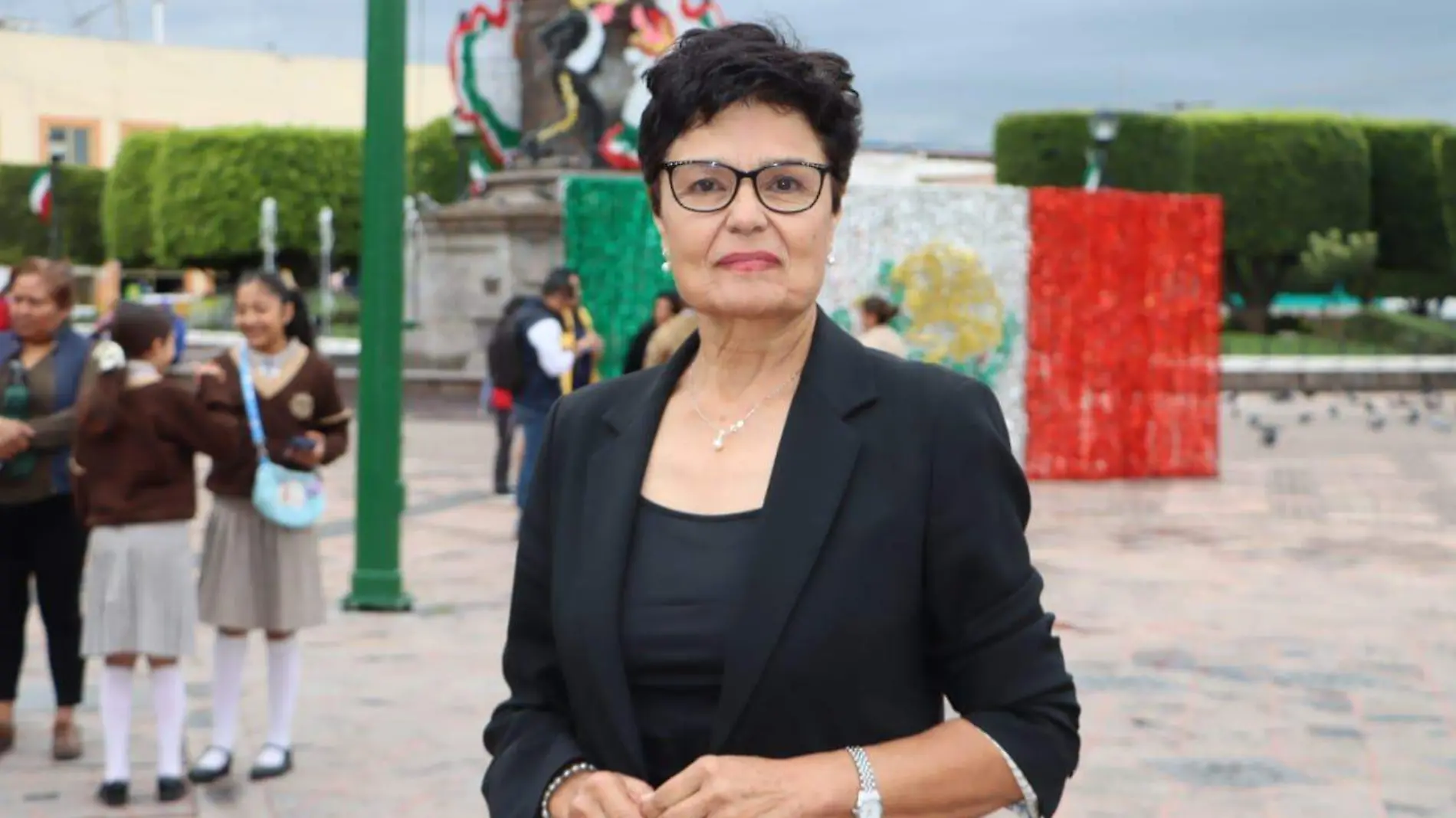 La presidenta de la asociación María Elena Hernández